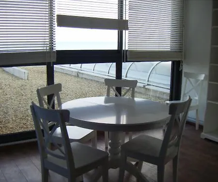 Ξενοδοχείο με διαμερίσματα Cap Corniche 2*