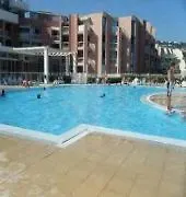 Ξενοδοχείο με διαμερίσματα Cap Corniche Σετ